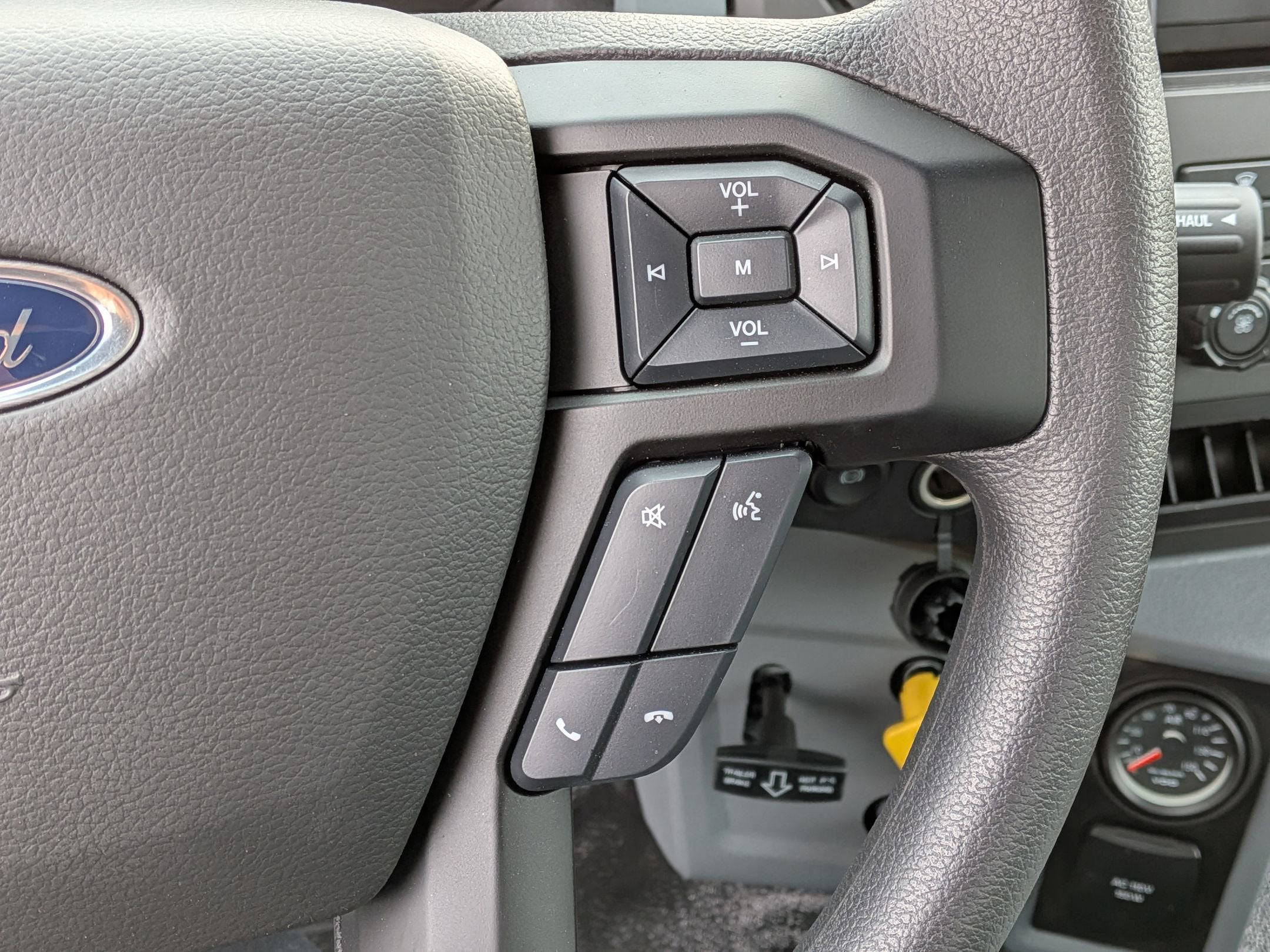 2026 Ford F-750SD Base