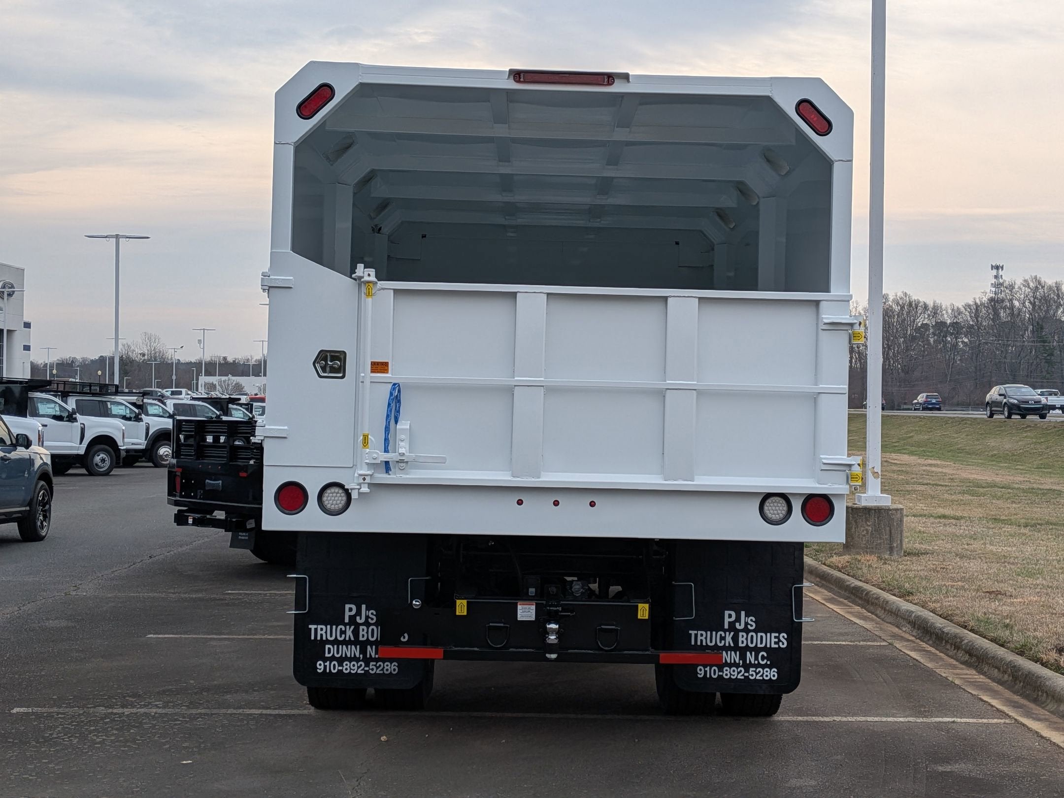 2026 Ford F-750SD Base