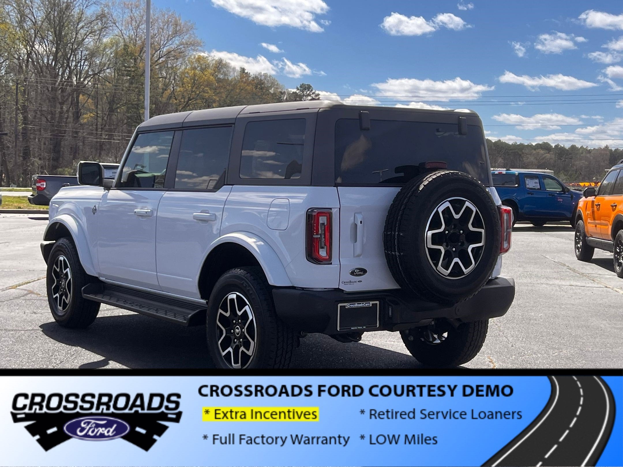 2025 Ford Bronco Outer Banks - Crossroads Courtesy Demo