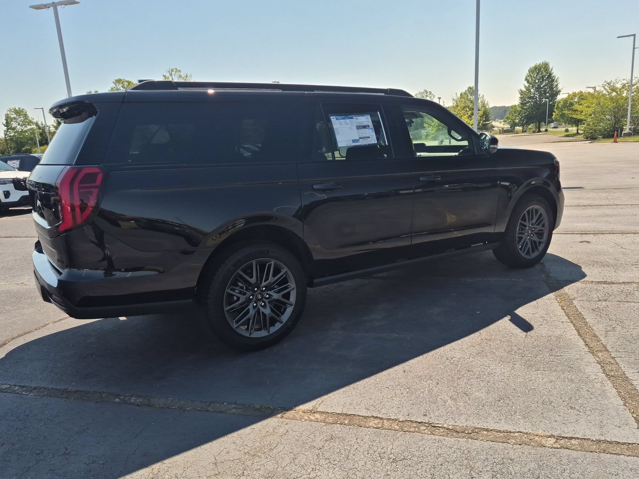 2027 Ford Expedition Max Platinum