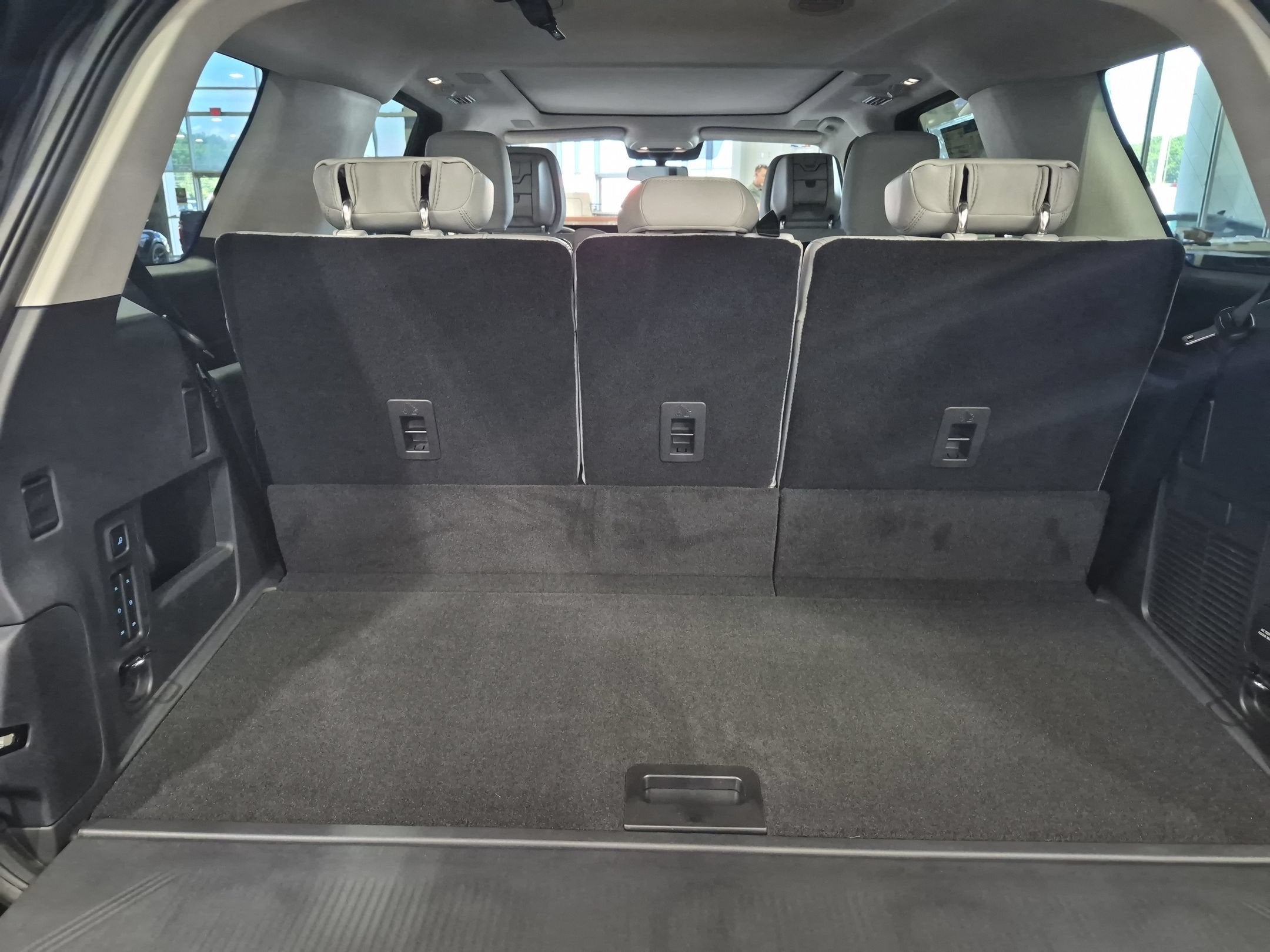 2027 Ford Expedition Platinum