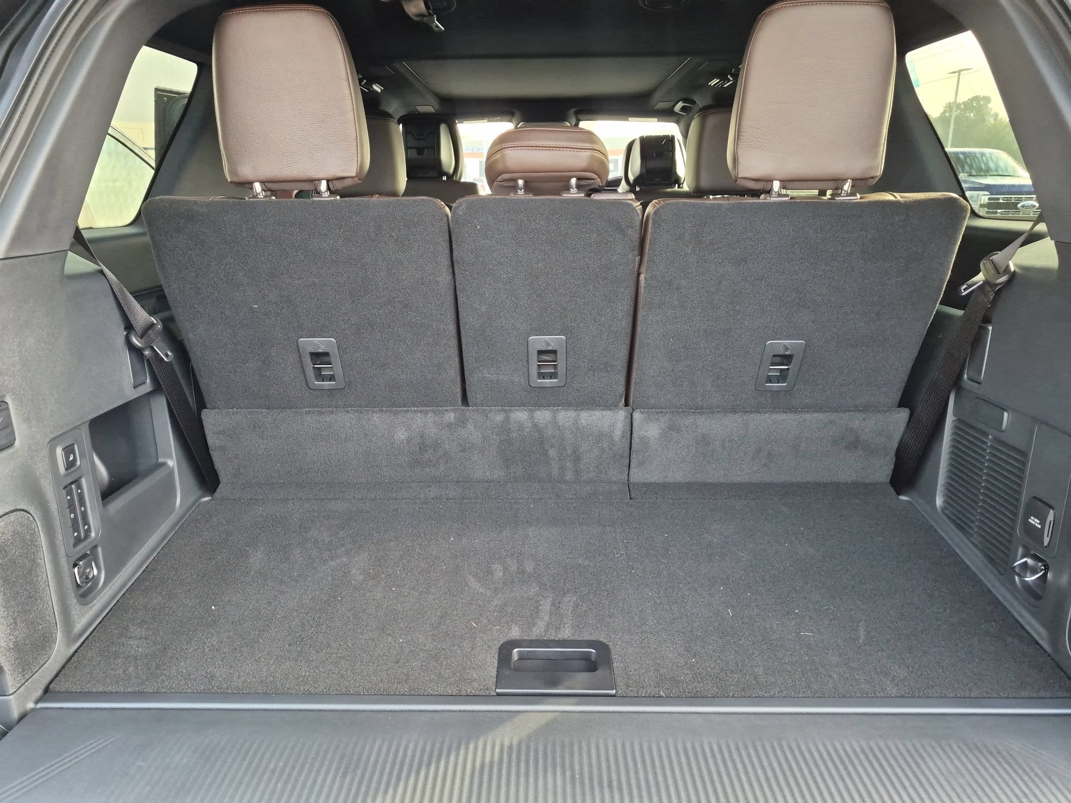 2027 Ford Expedition King Ranch