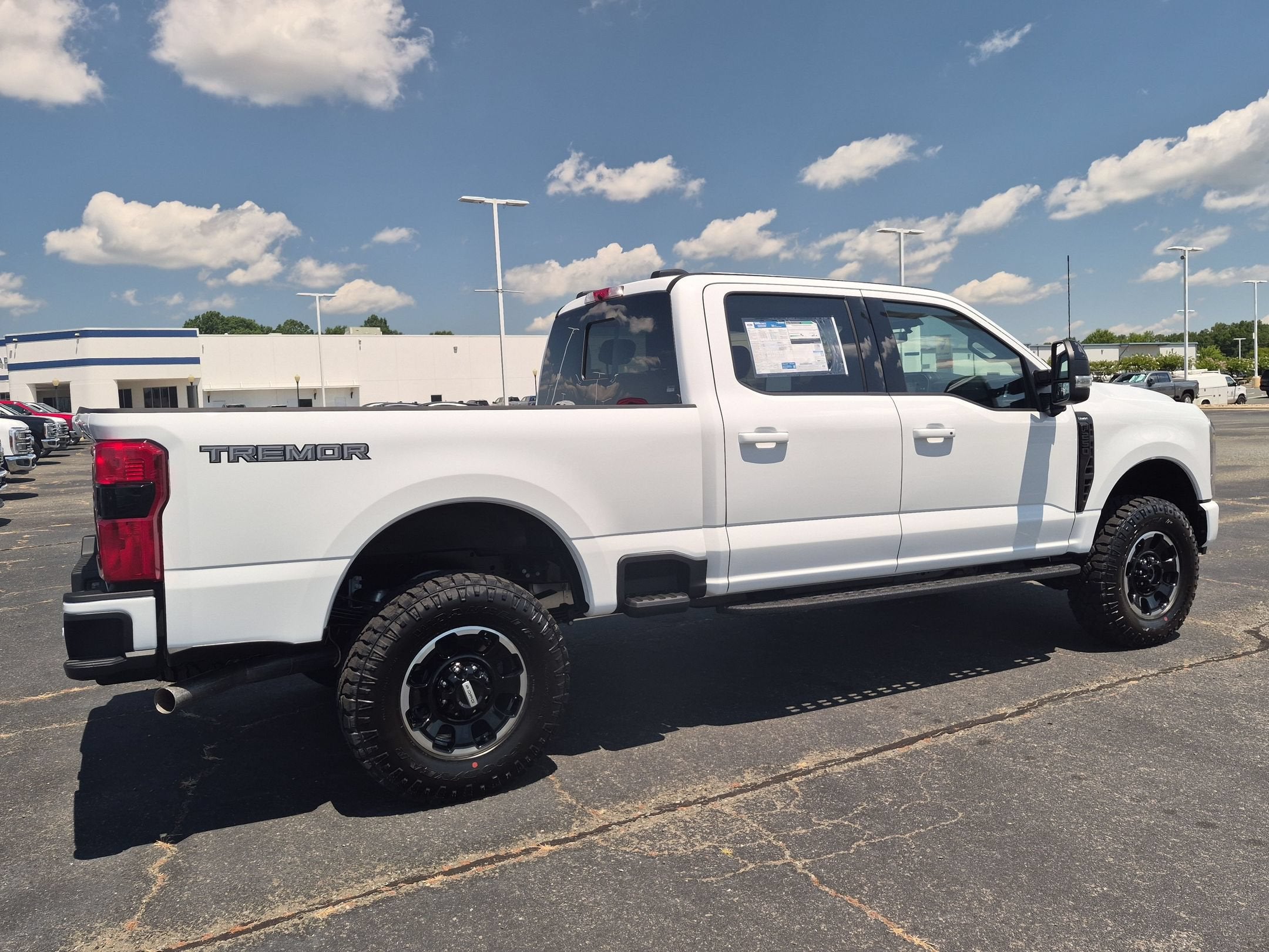 2026 Ford Super Duty F-250 SRW LARIAT