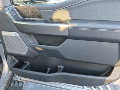 2027 Ford Super Duty F-250 SRW LARIAT
