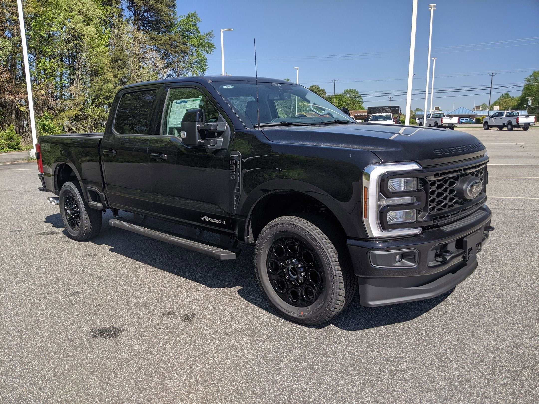 2025 Ford Super Duty F-250 SRW LARIAT