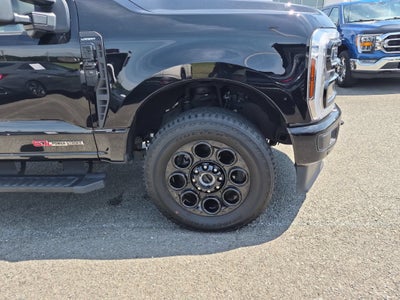2024 Ford Super Duty F-350 SRW LARIAT