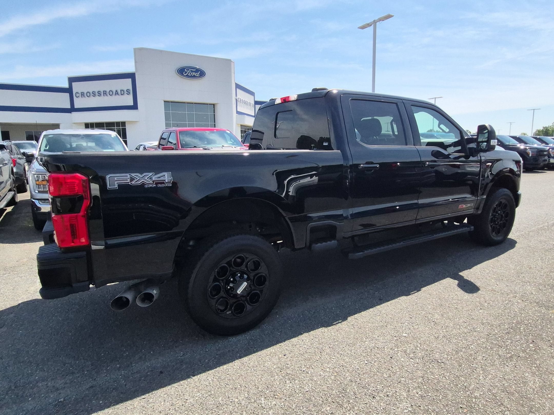 2024 Ford Super Duty F-350 SRW LARIAT