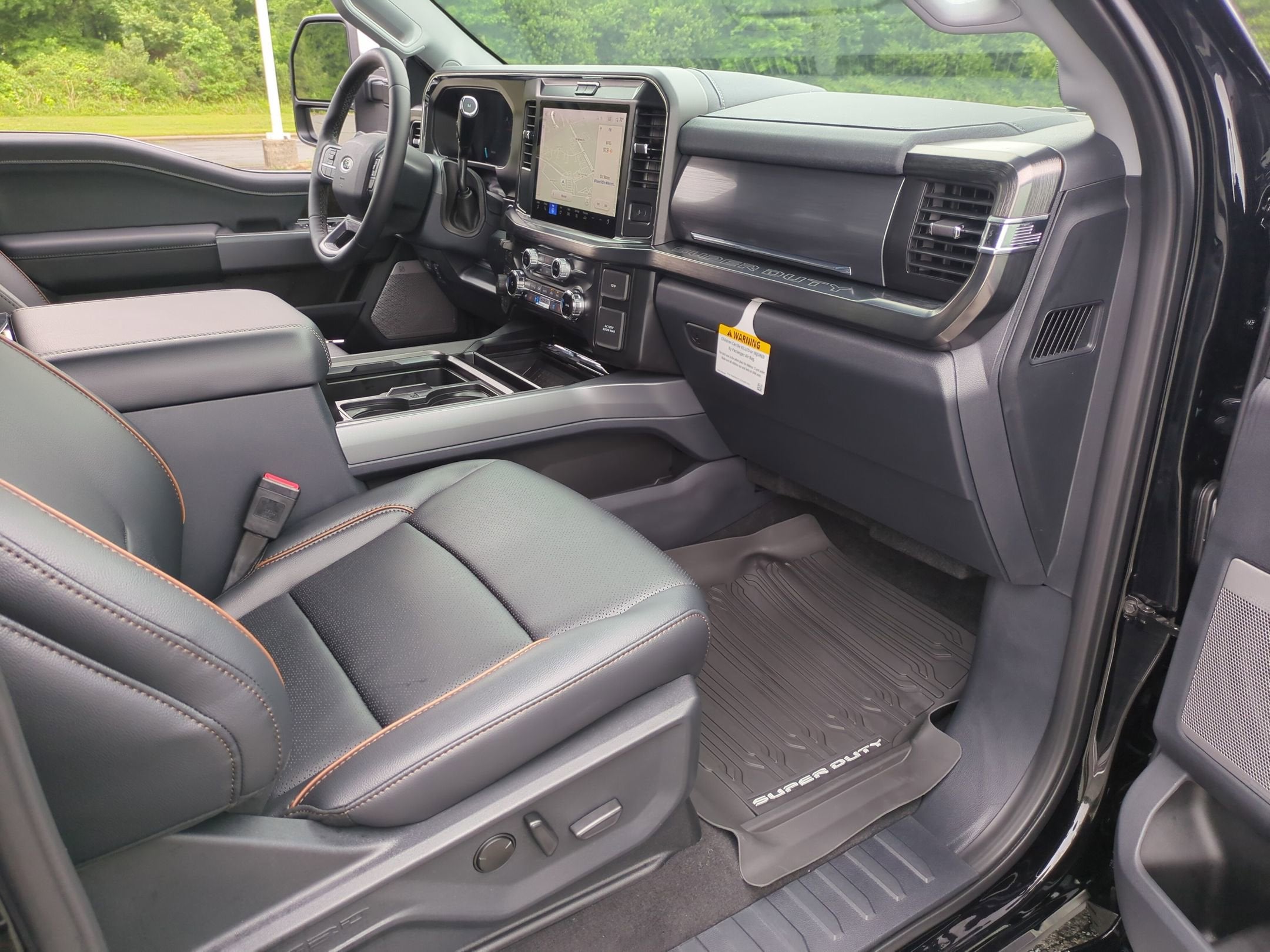 2026 Ford Super Duty F-350 SRW LARIAT
