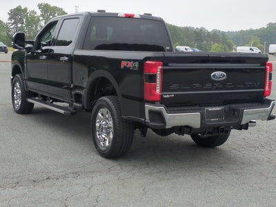 2026 Ford Super Duty F-350 SRW LARIAT