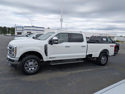 2026 Ford Super Duty F-350 SRW LARIAT