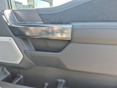 2026 Ford Super Duty F-350 DRW Platinum