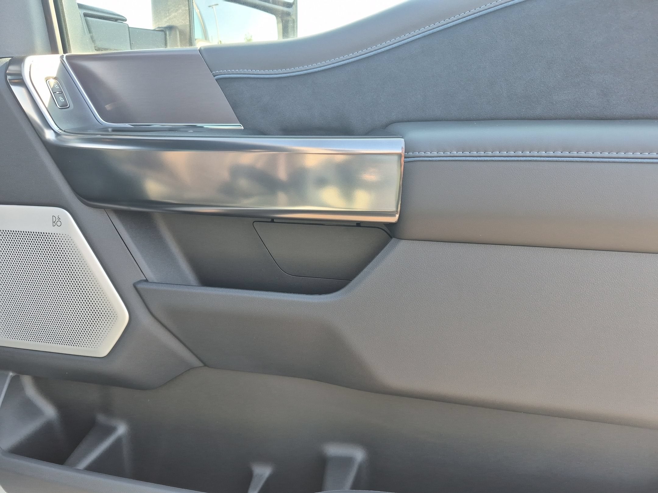 2026 Ford Super Duty F-350 DRW Platinum