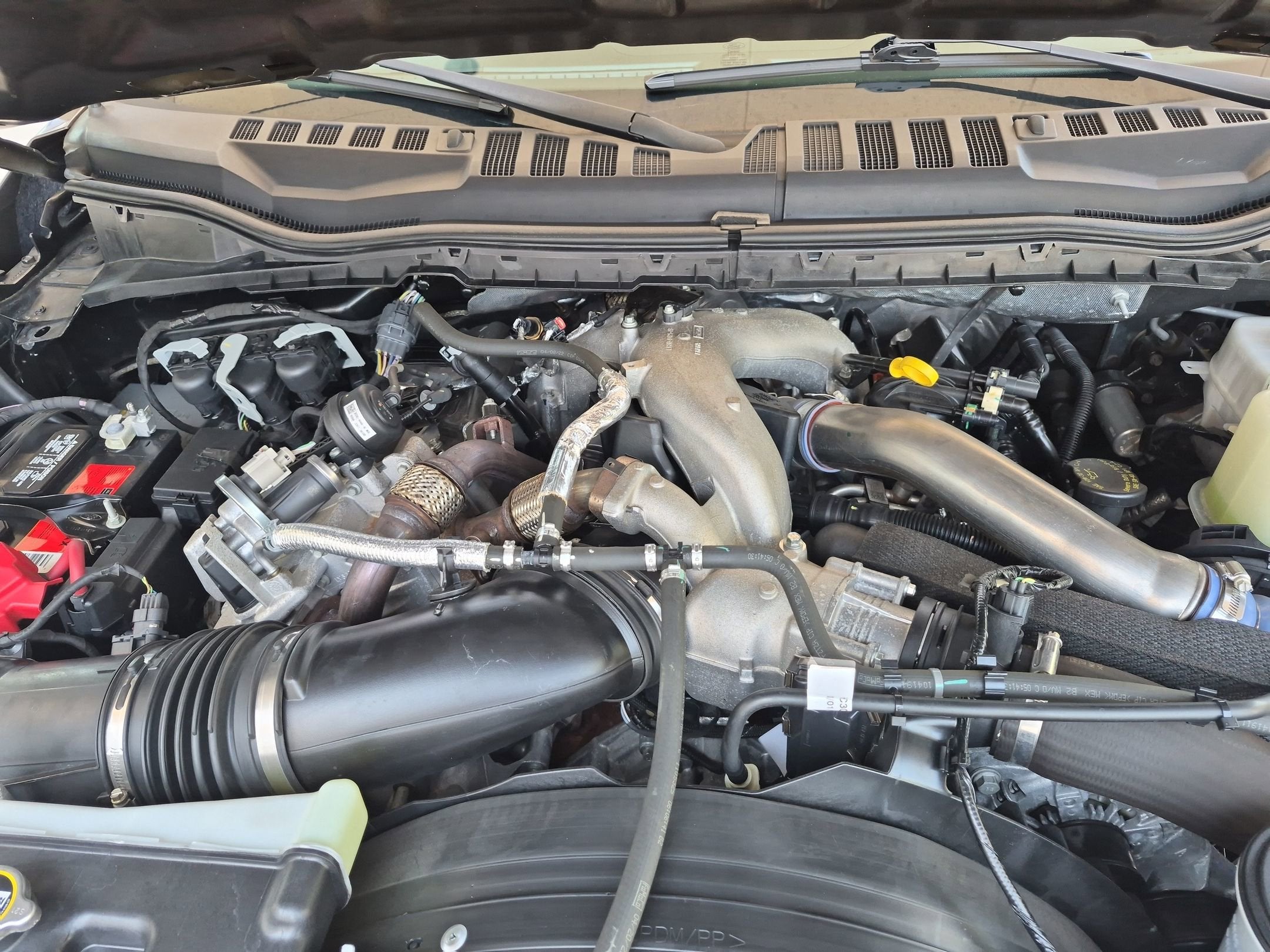 2022 Ford Super Duty F-350 DRW LARIAT