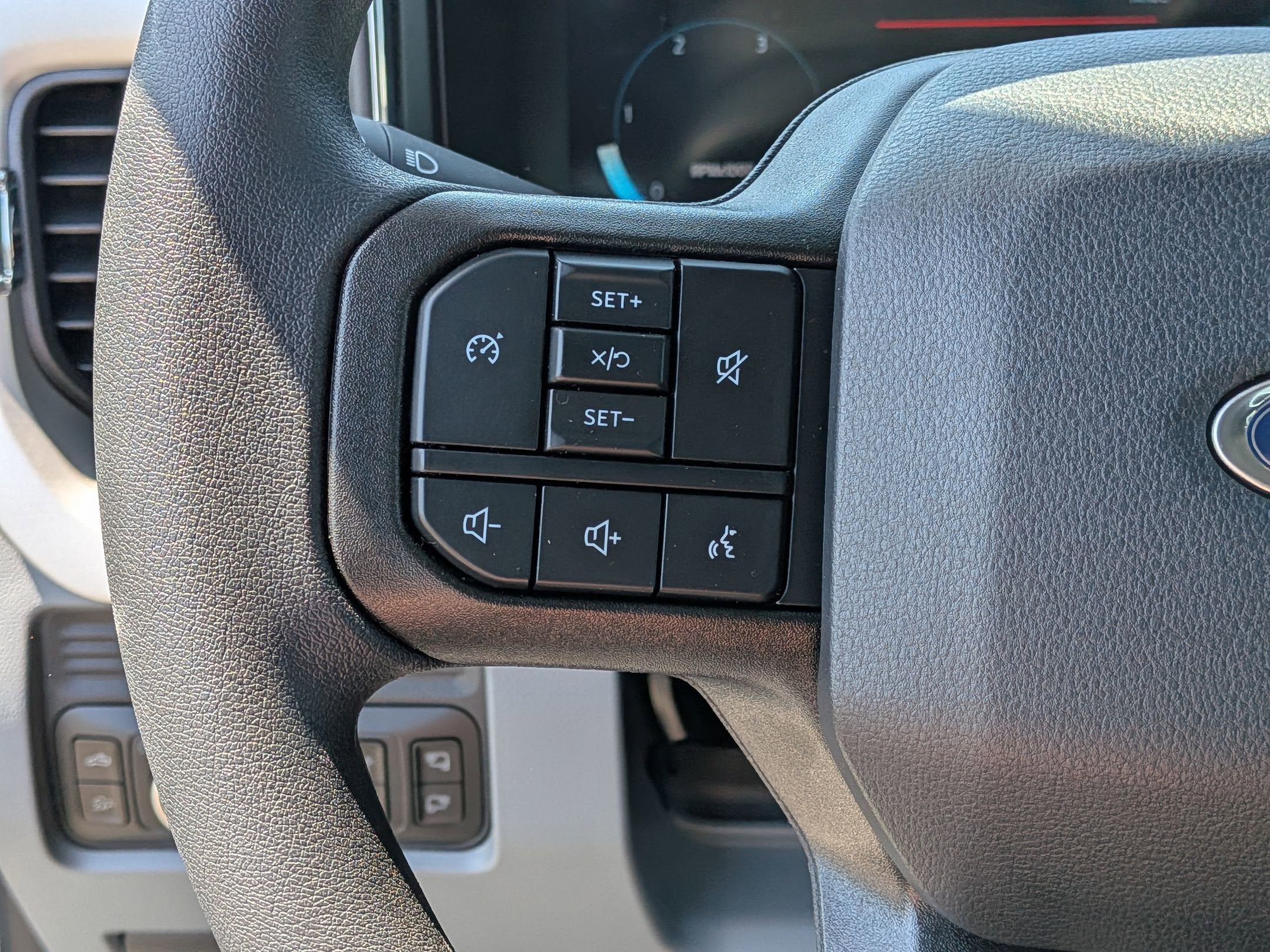 2026 Ford Super Duty F-350 DRW XLT