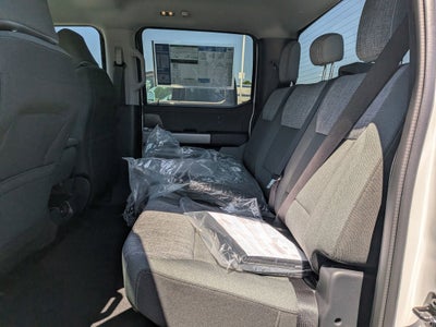 2026 Ford Super Duty F-350 DRW XLT