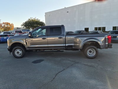2026 Ford Super Duty F-350 DRW XL
