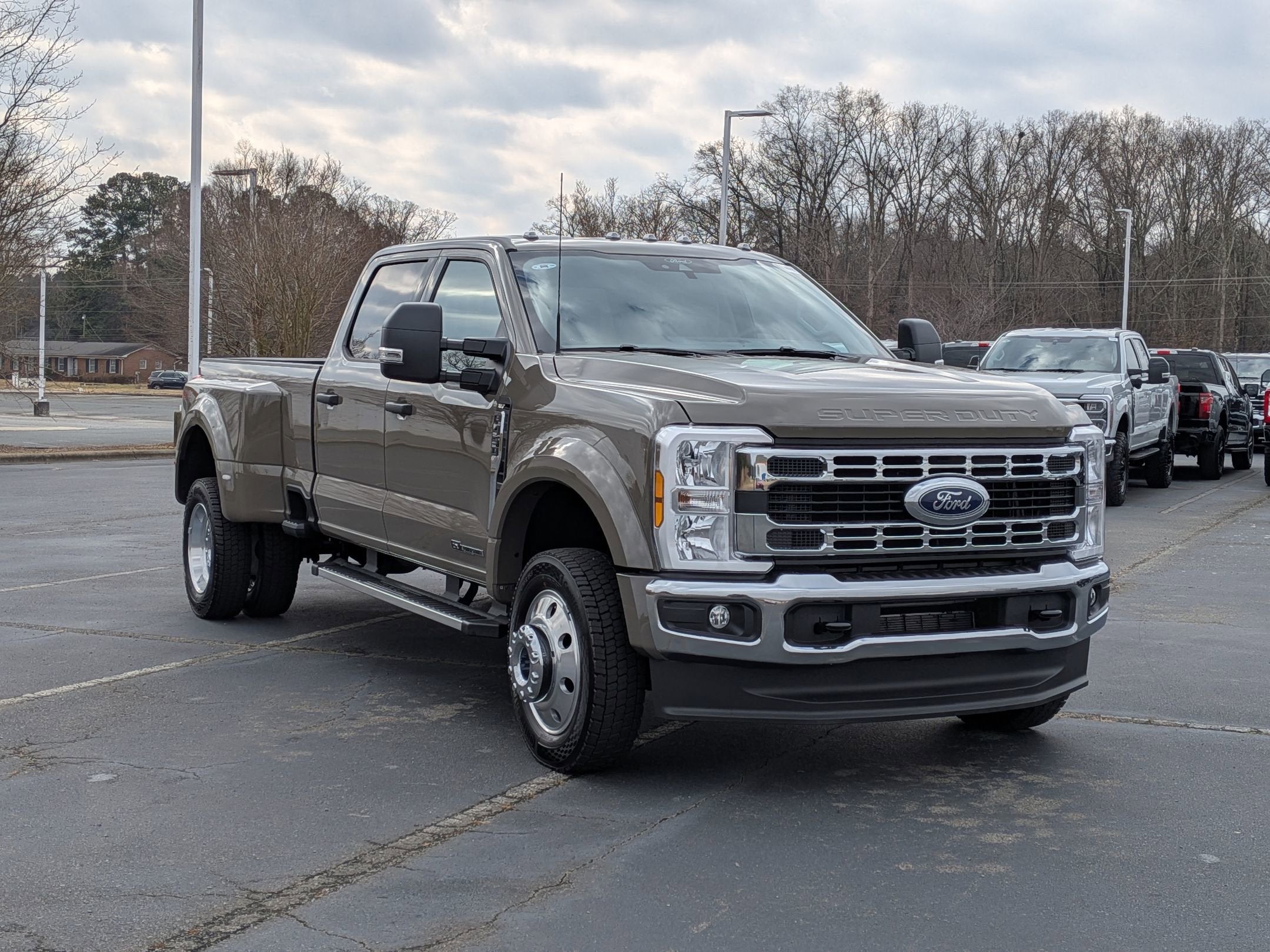 2026 Ford Super Duty F-450 DRW XLT