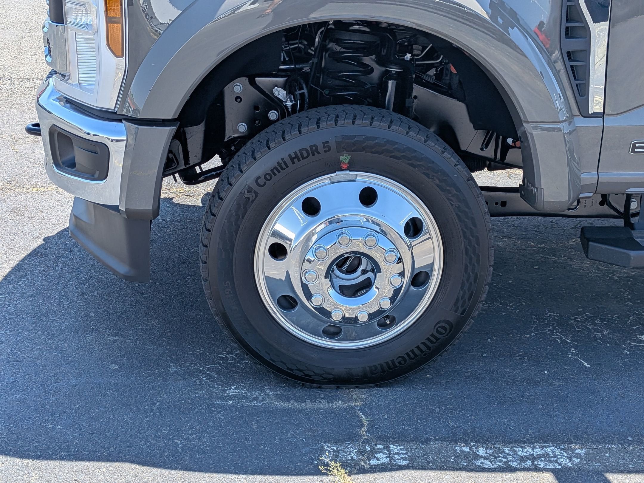 2026 Ford Super Duty F-450 DRW XLT