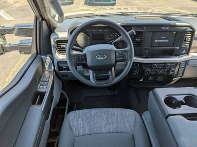 2026 Ford Super Duty F-450 DRW XLT