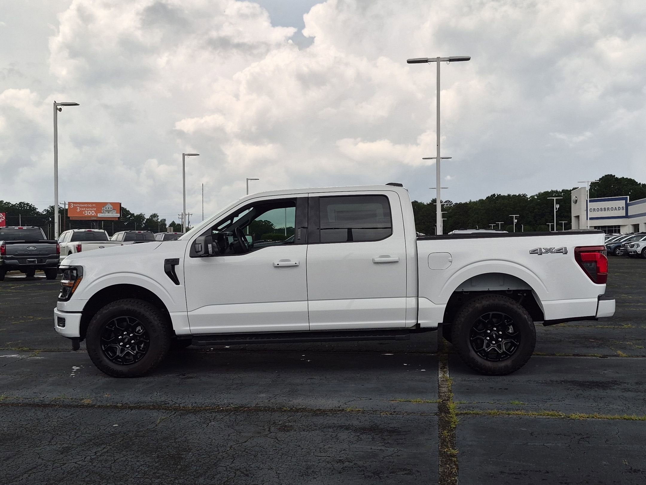 2026 Ford F-150 XLT - Crossroads Courtesy Demo