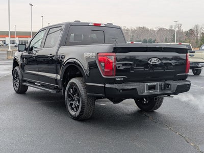 2026 Ford F-150 XLT - 6" lift custom wheels,Leather