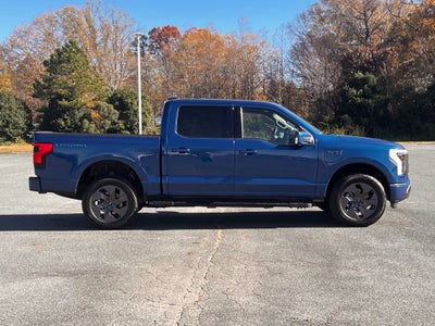2022 Ford F-150 Lightning LARIAT
