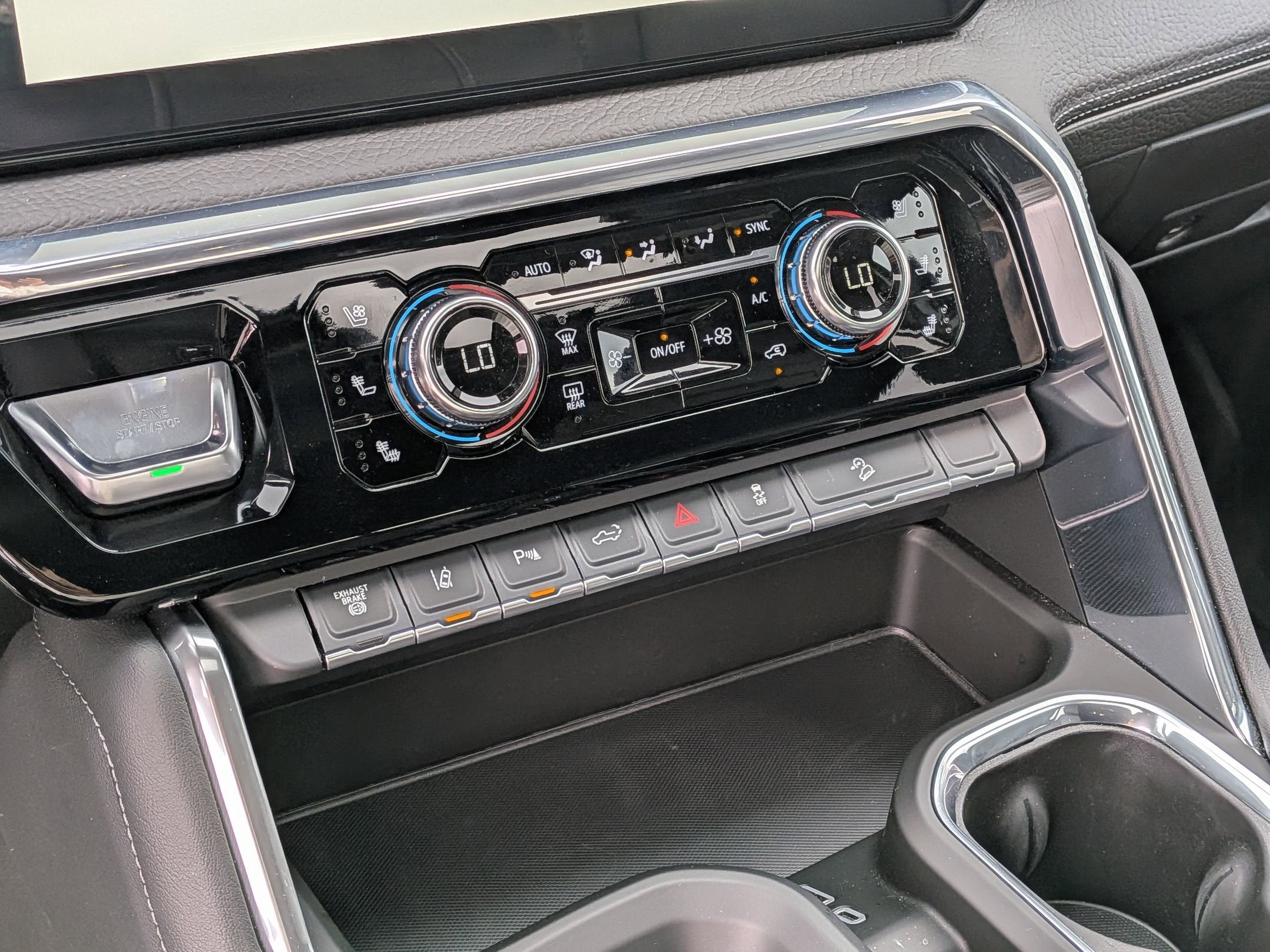 2025 GMC Sierra 2500HD Denali