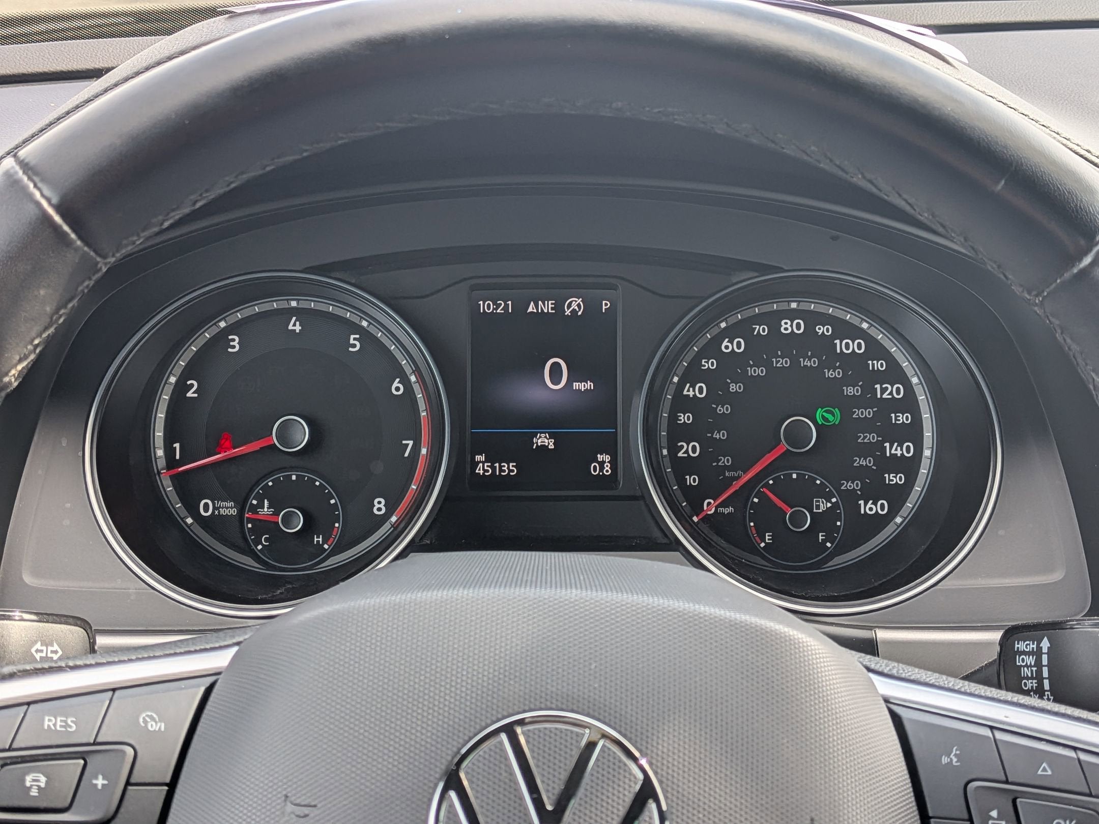 2020 Volkswagen Atlas Cross Sport 3.6L V6 SE w/Technology