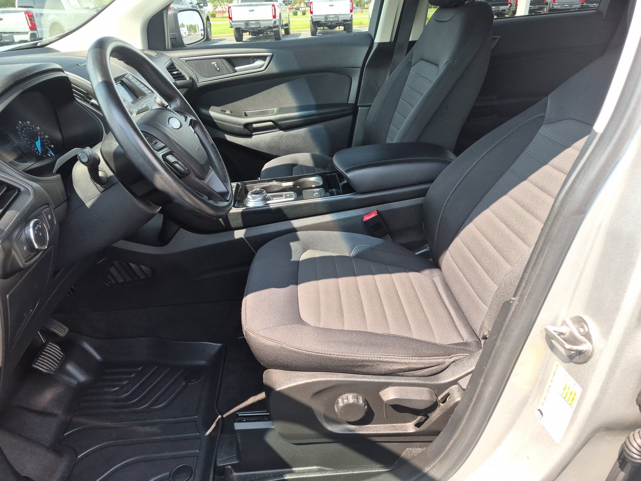 2019 Ford Edge SE