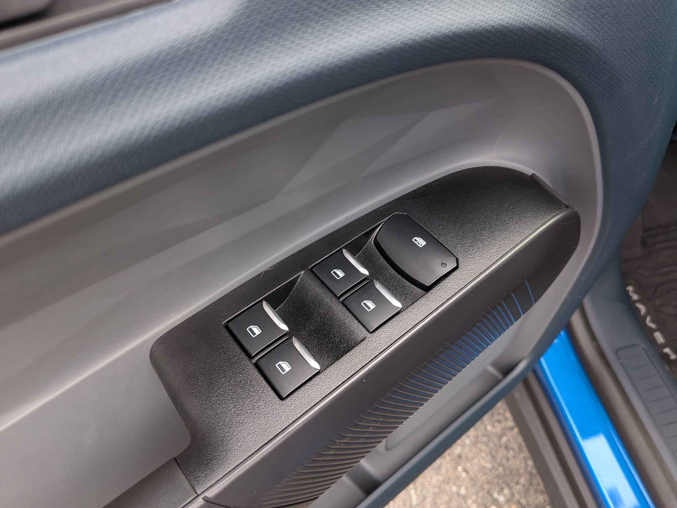 2025 Ford Maverick XL