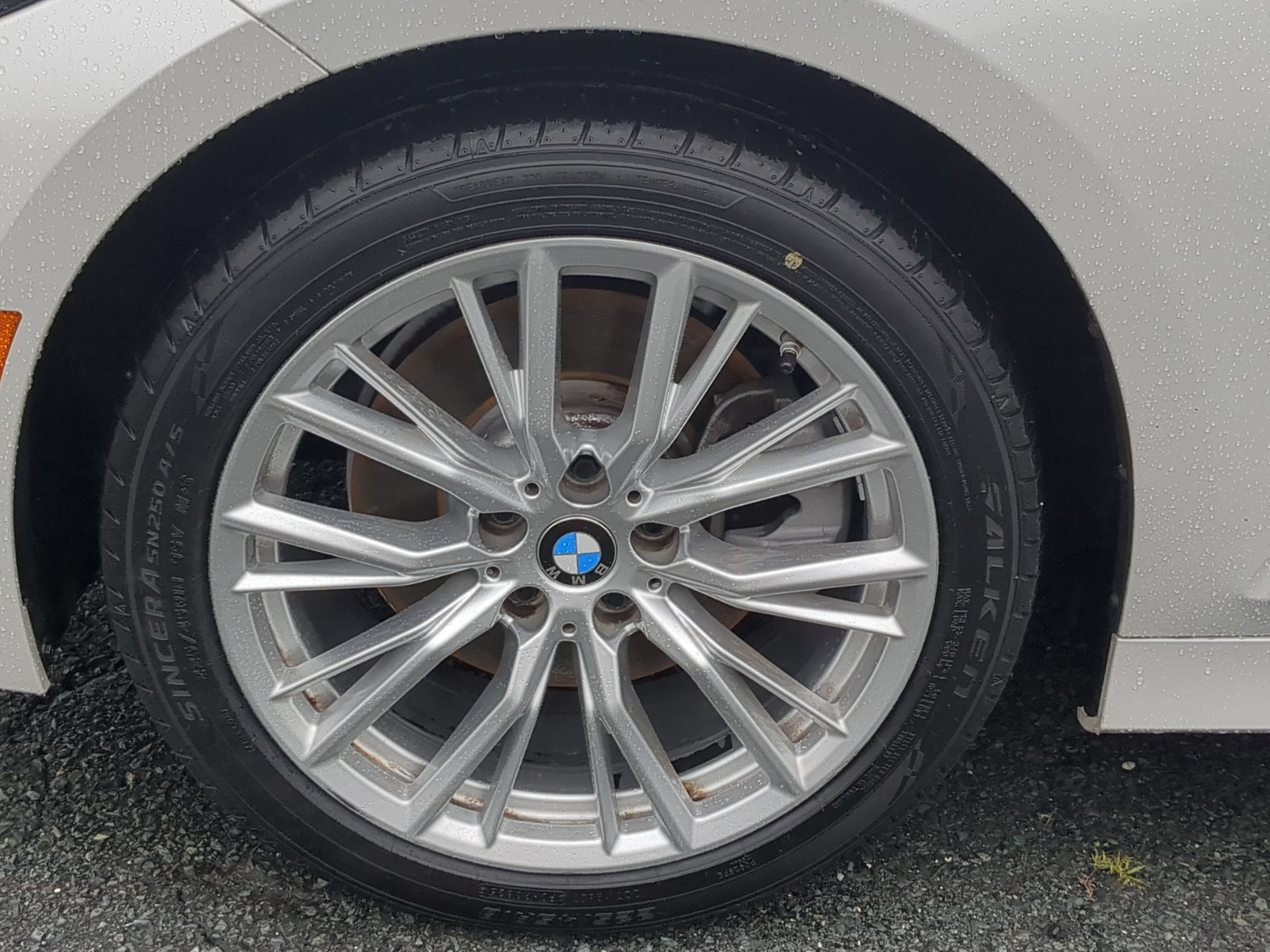 2024 BMW 3 Series 330i