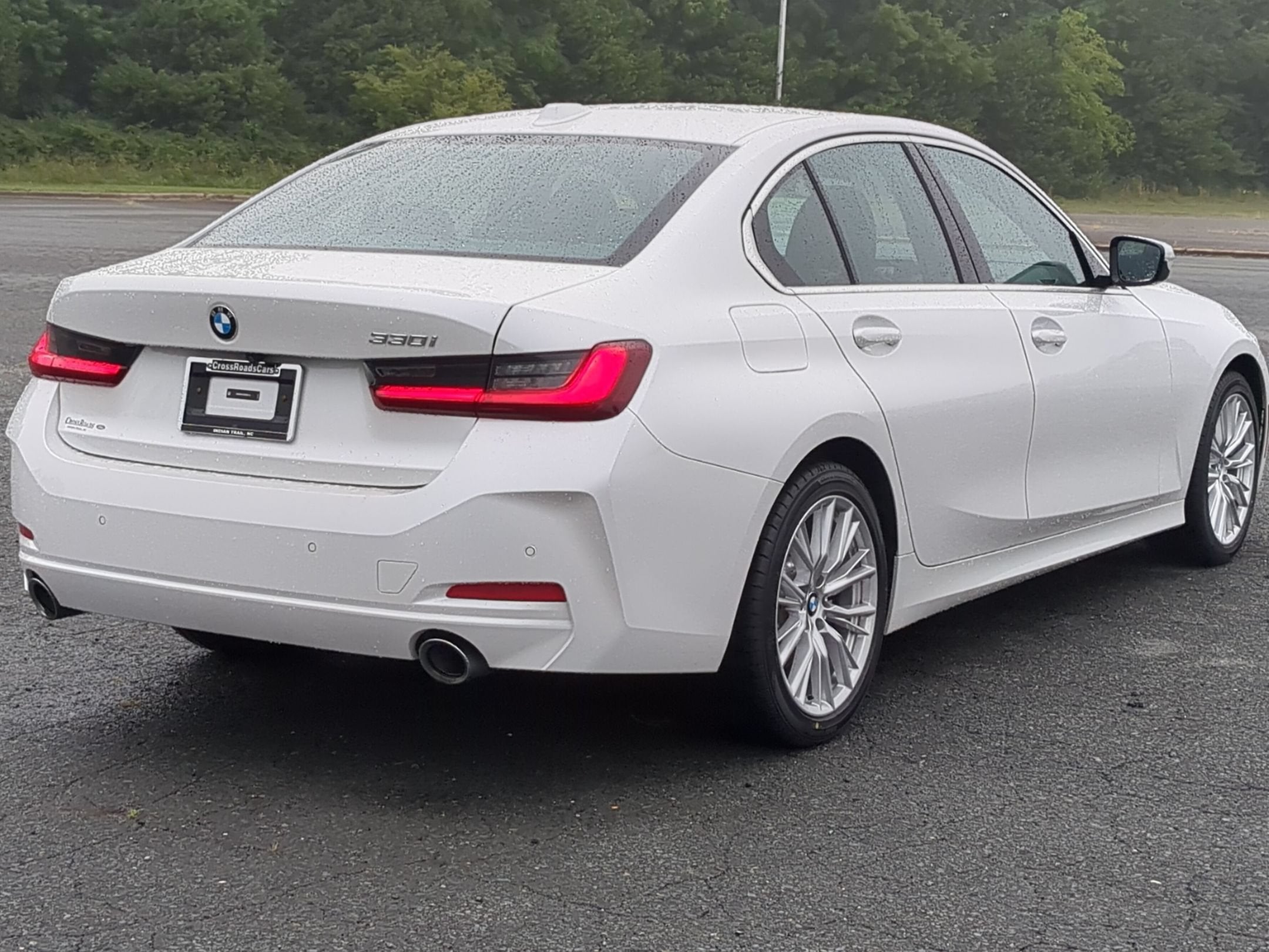 2024 BMW 3 Series 330i