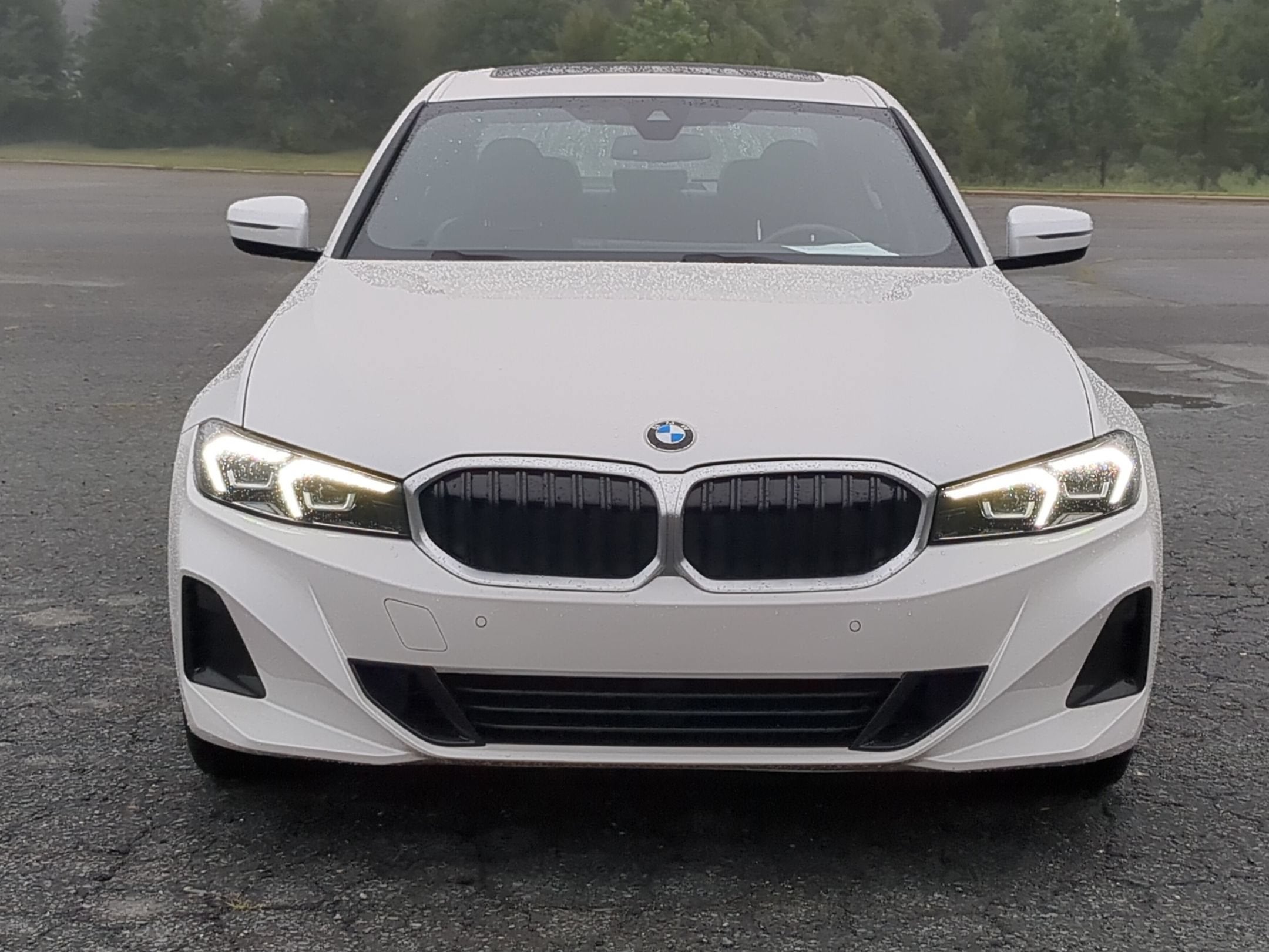 2024 BMW 3 Series 330i