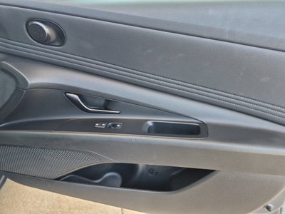 2024 Hyundai Elantra Hybrid Limited