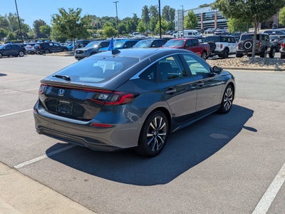 2024 Honda Civic Hatchback EX-L