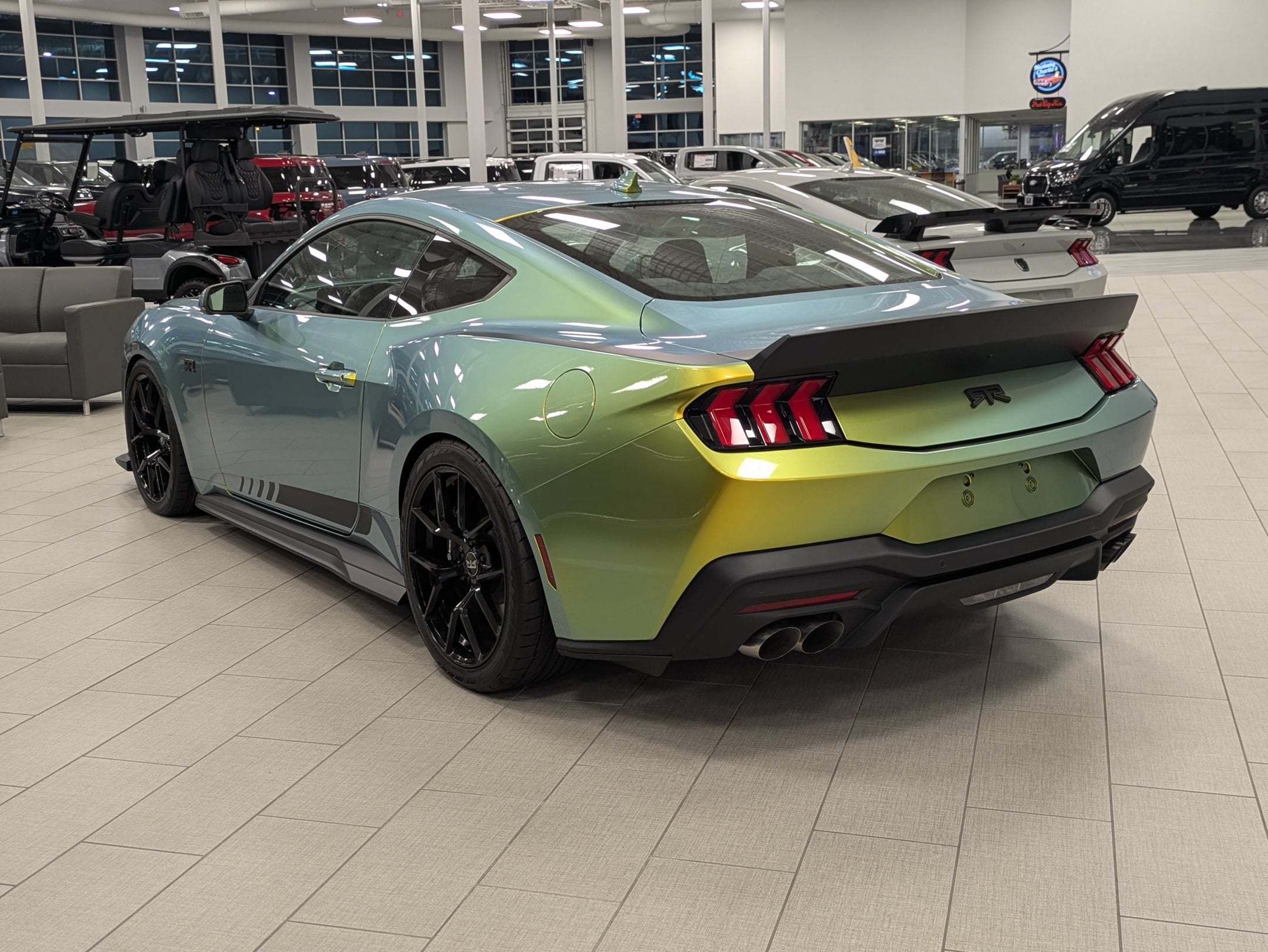 2025 Ford Mustang GT Premium
