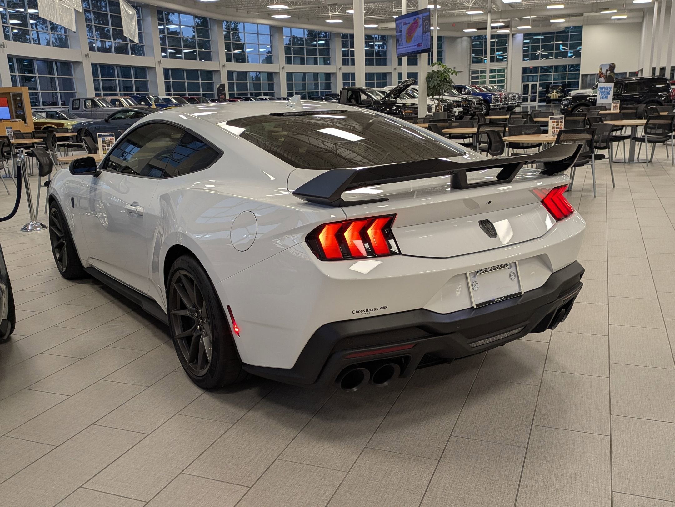 2026 Ford Mustang Dark Horse