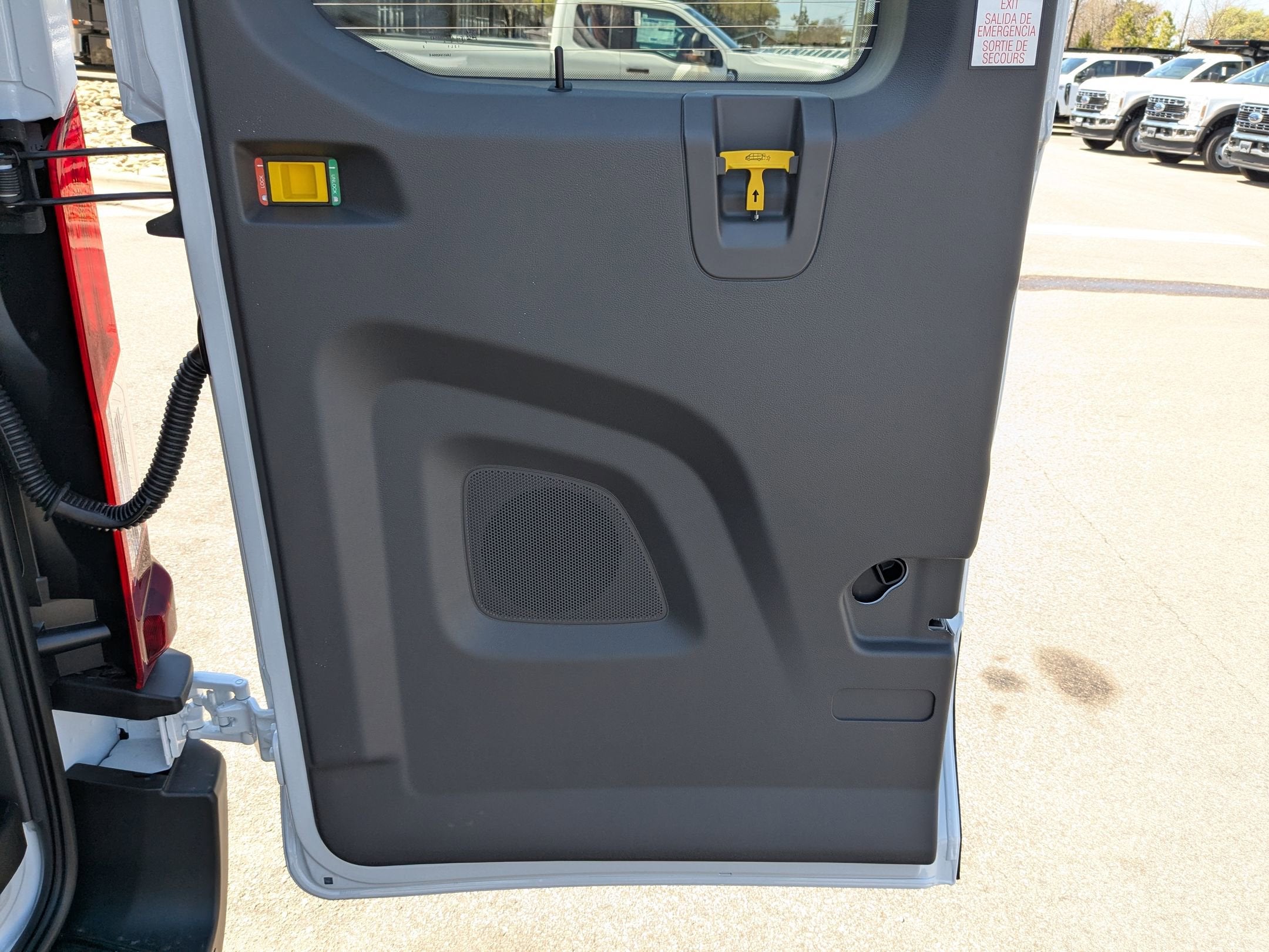 2026 Ford Transit Passenger Wagon XLT