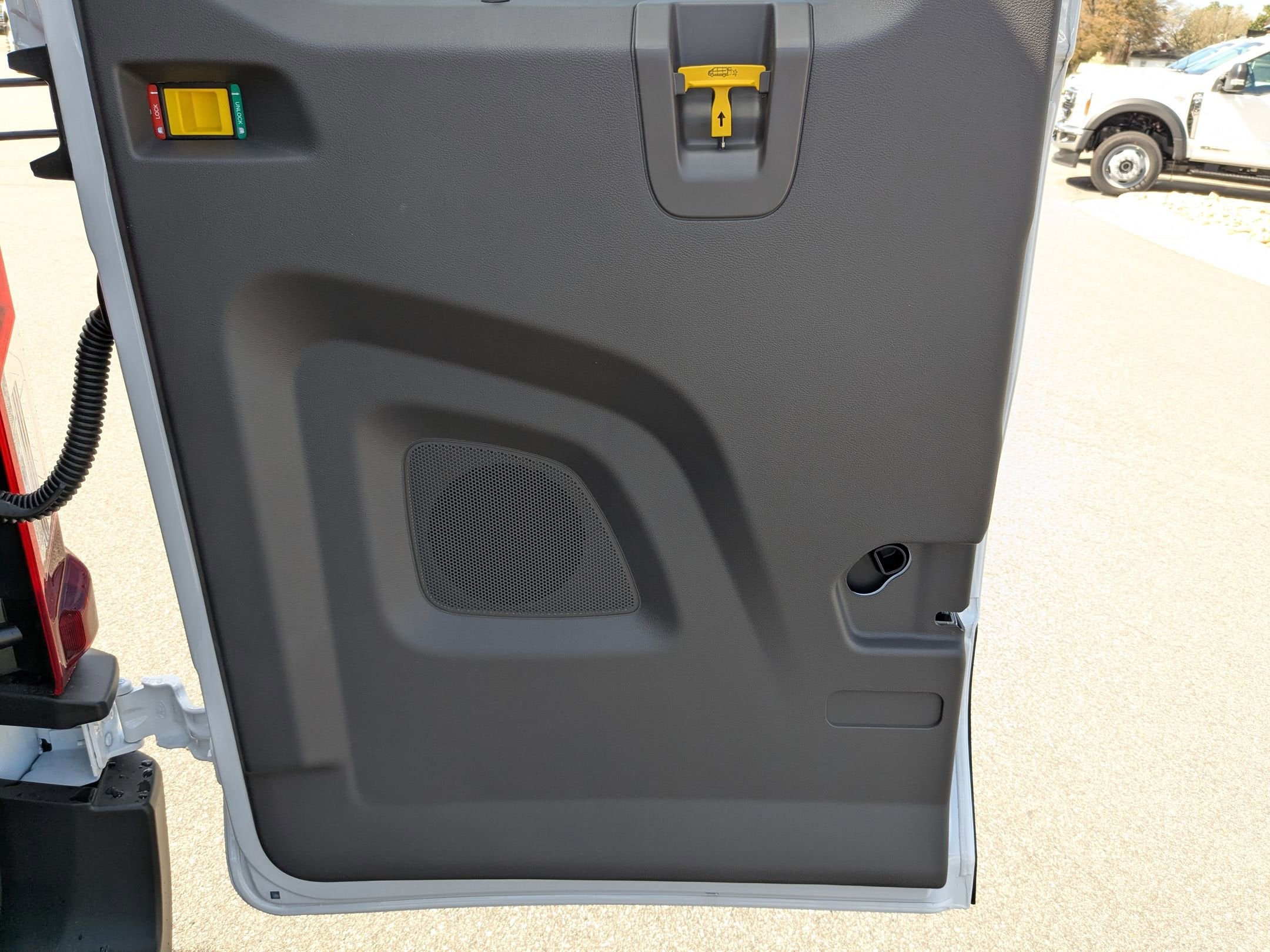 2026 Ford Transit Passenger Wagon XLT