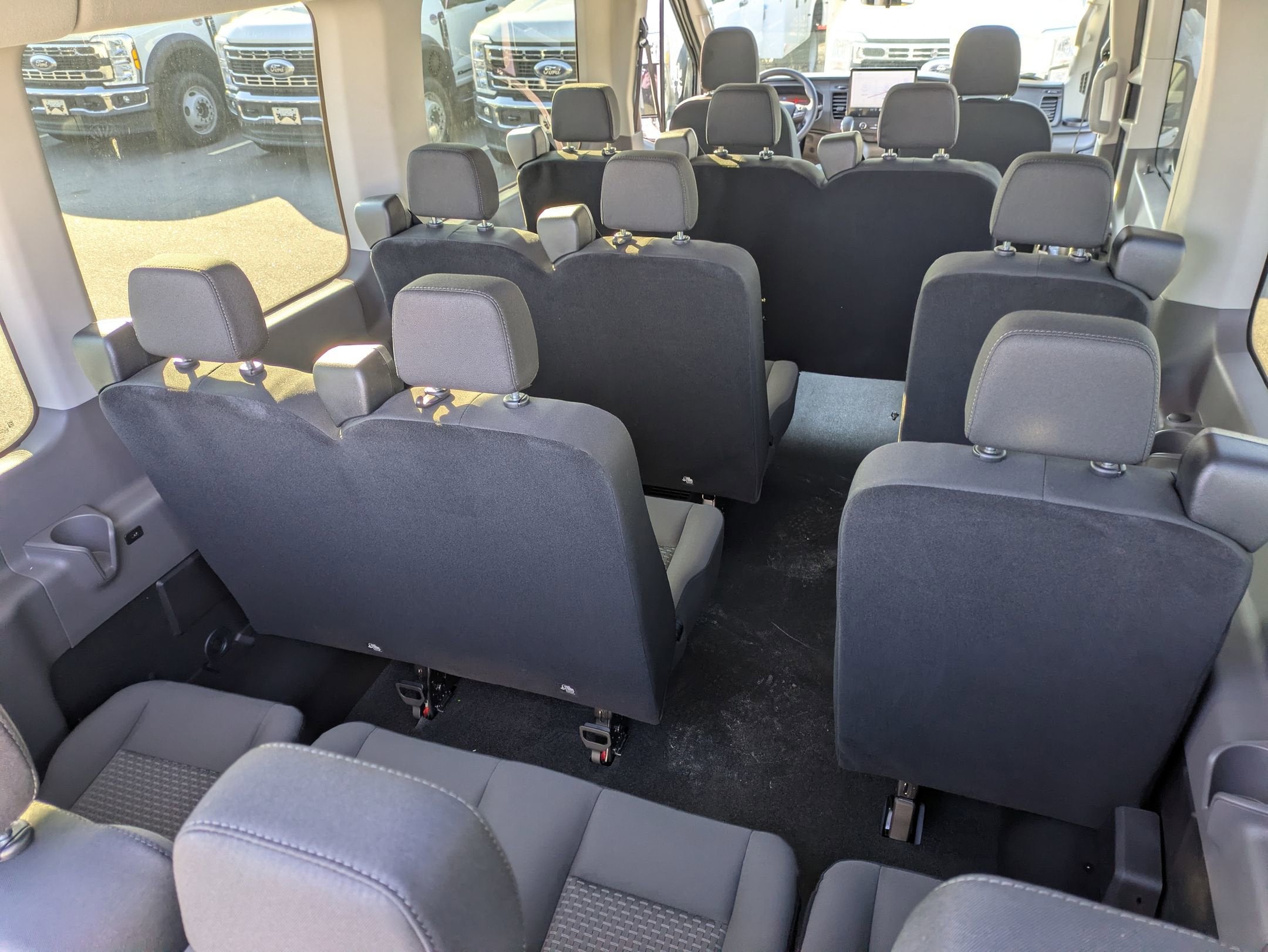 2026 Ford Transit Passenger Wagon XL