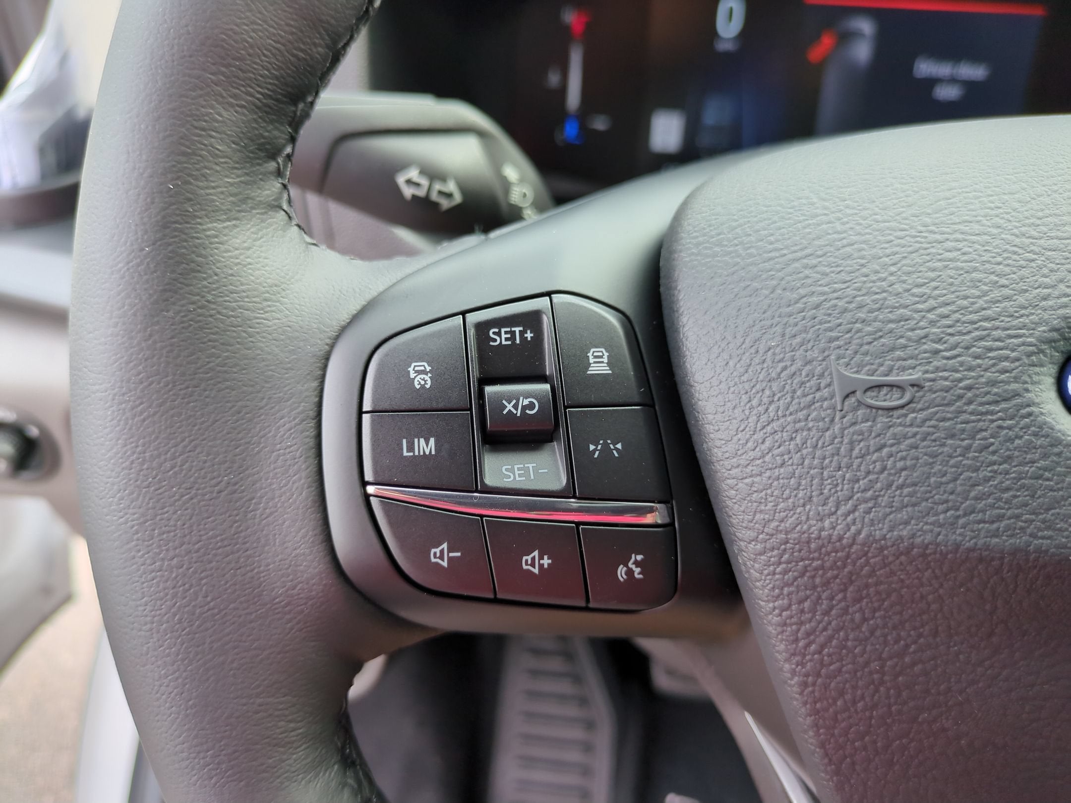 2027 Ford Transit Passenger Wagon XLT