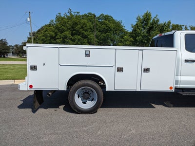 2025 Ford Super Duty F-450 DRW XL