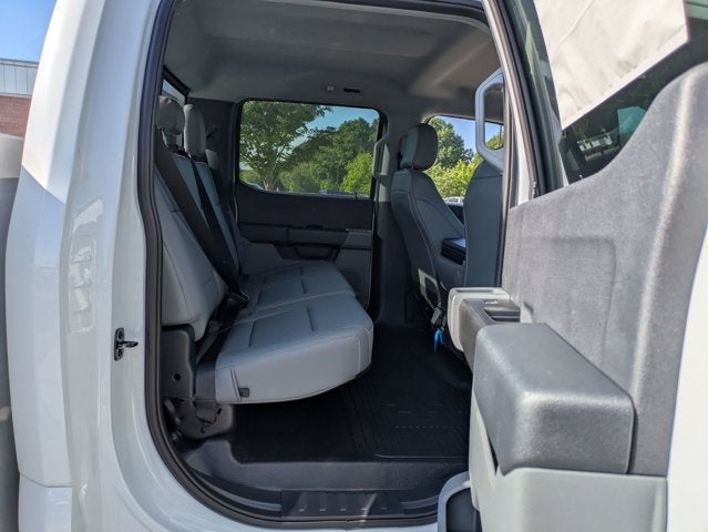 2026 Ford Super Duty F-550 DRW XL