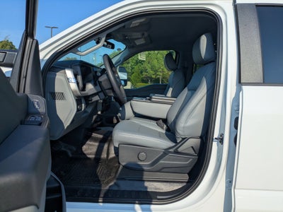 2026 Ford Super Duty F-550 DRW XL