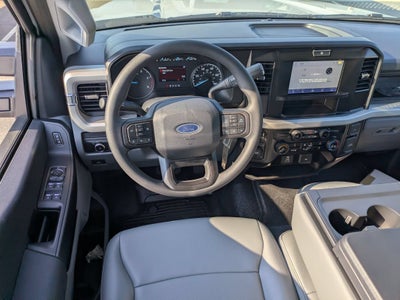 2026 Ford Super Duty F-550 DRW XL