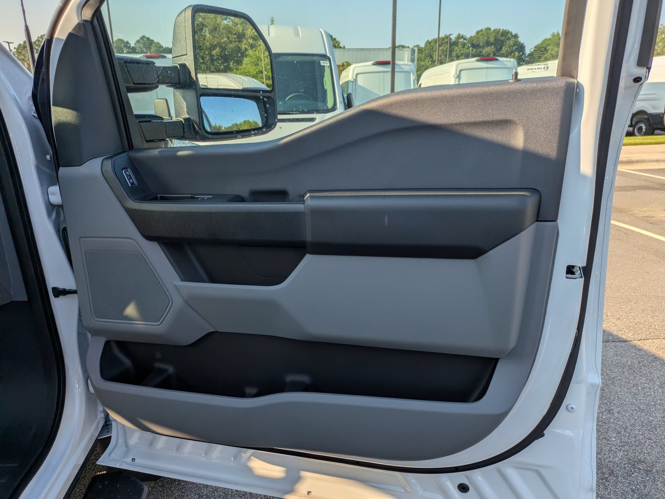 2026 Ford Super Duty F-550 DRW XL
