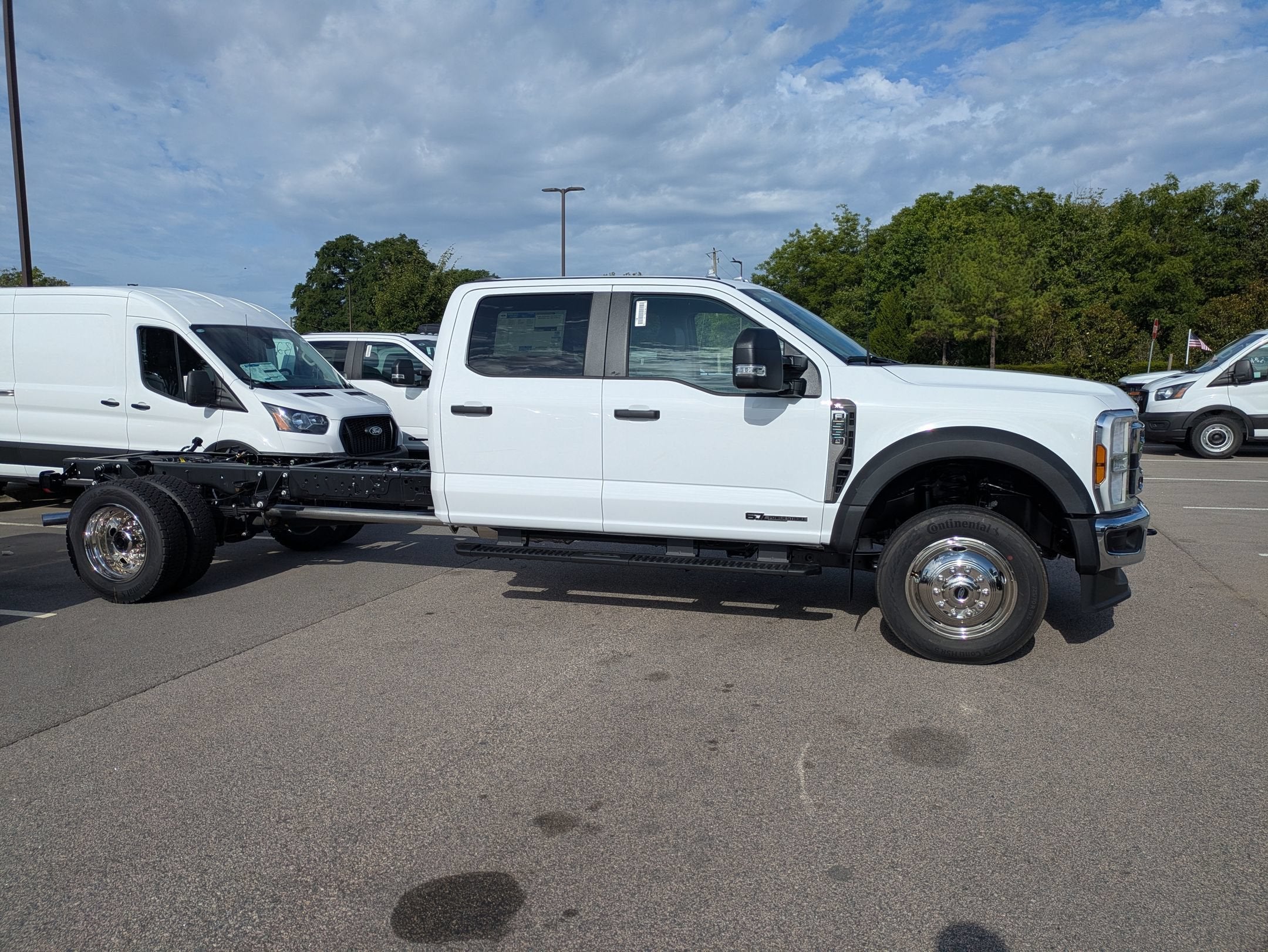 2026 Ford Super Duty F-550 DRW XL