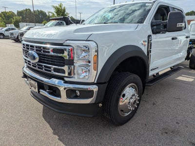 2026 Ford Super Duty F-550 DRW XL