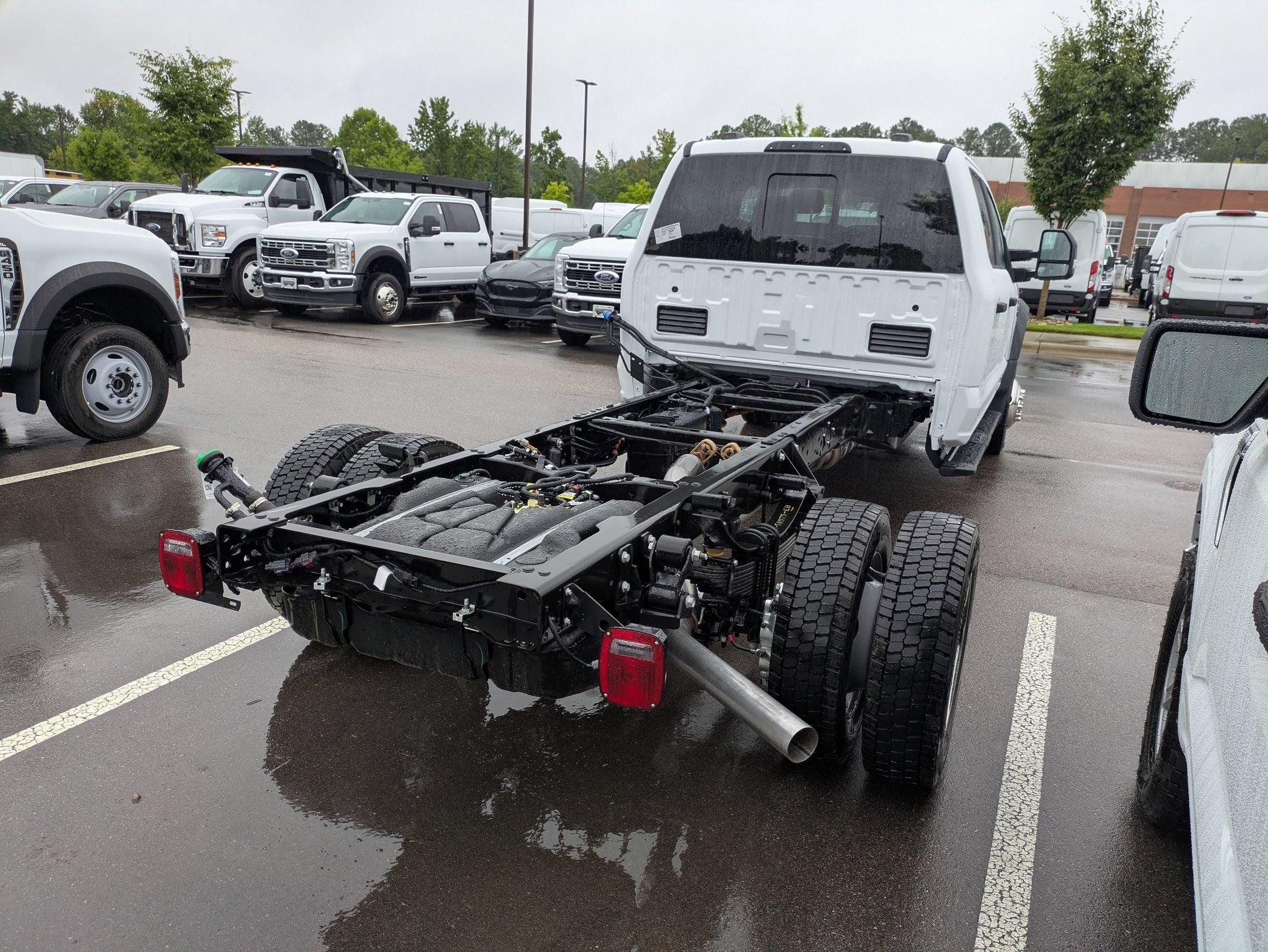 2026 Ford Super Duty F-550 DRW XL