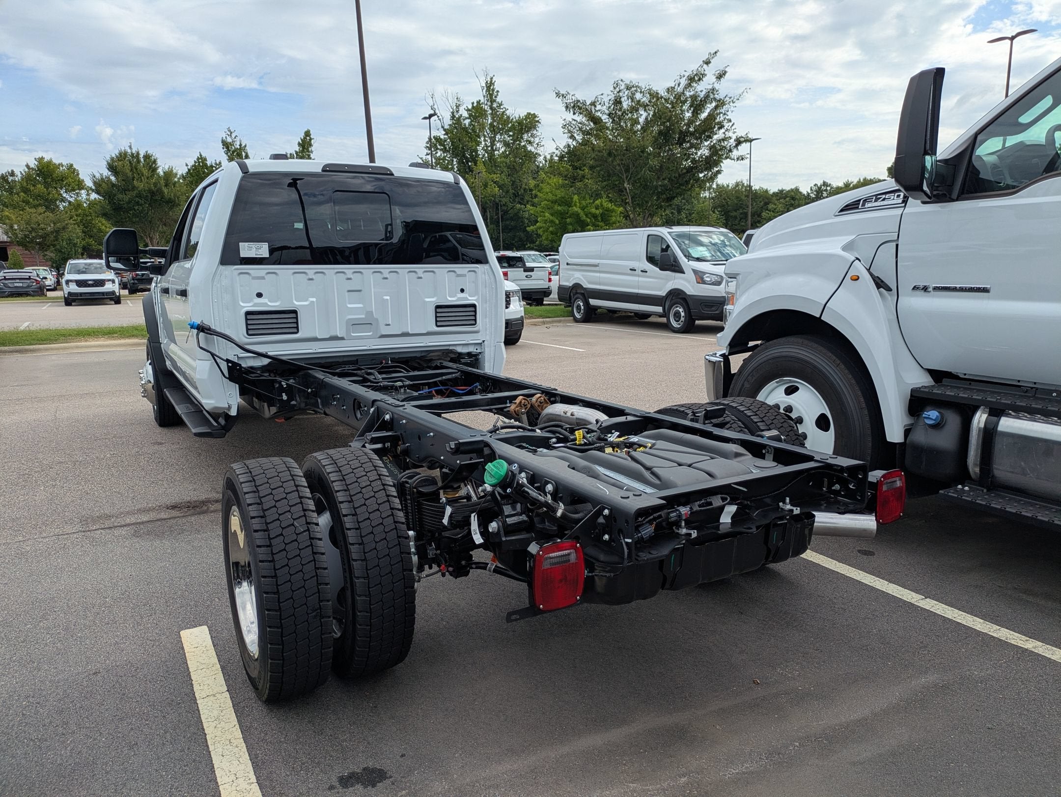 2026 Ford Super Duty F-550 DRW XL